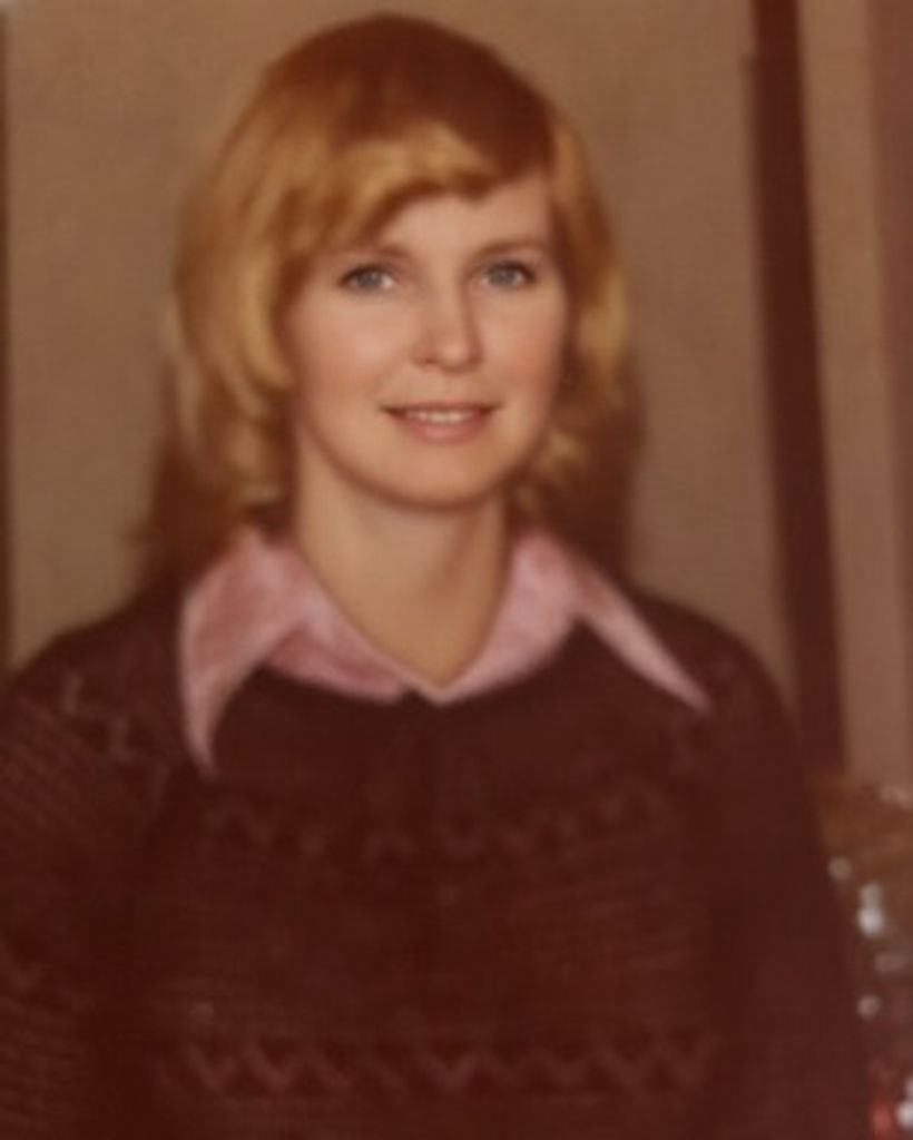 Margaret Regina "Peggy" (Oster) Smith