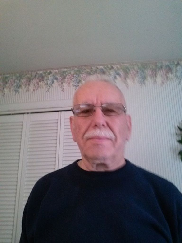Earl "Joe" Lawrence, Jr. Profile Photo