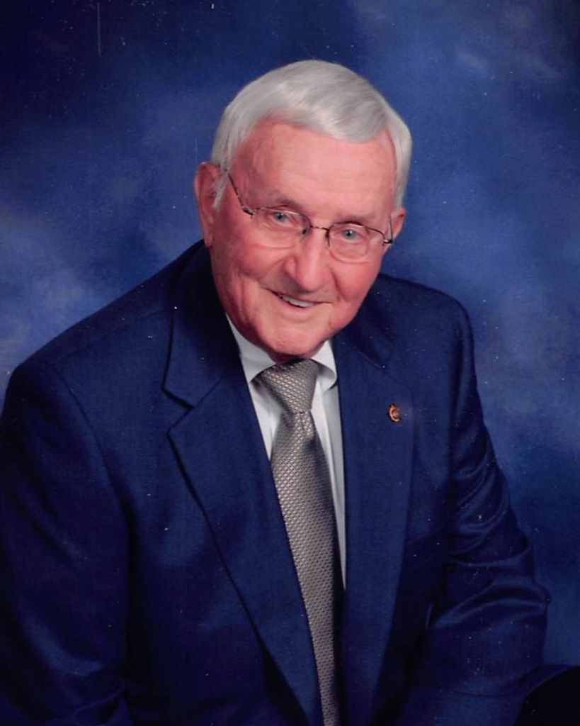 Carl Peterson