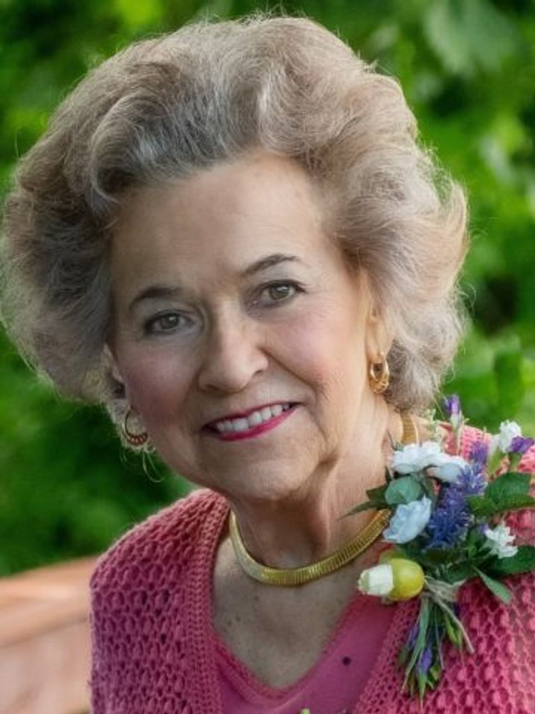 Linda Fields