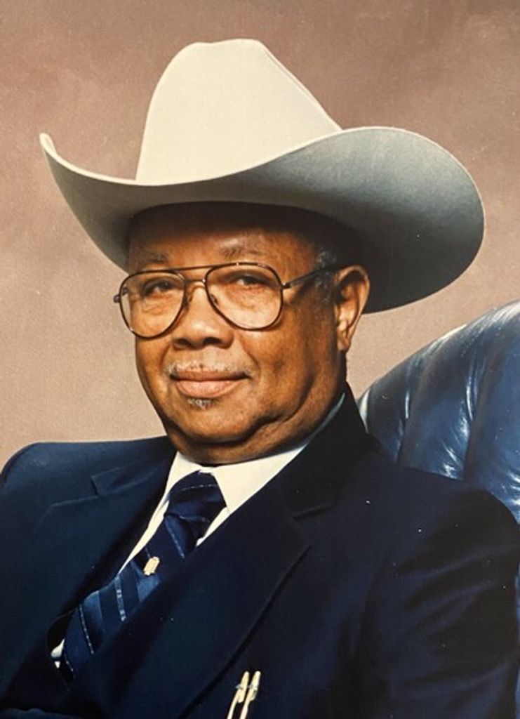 Loyd Warren Profile Photo