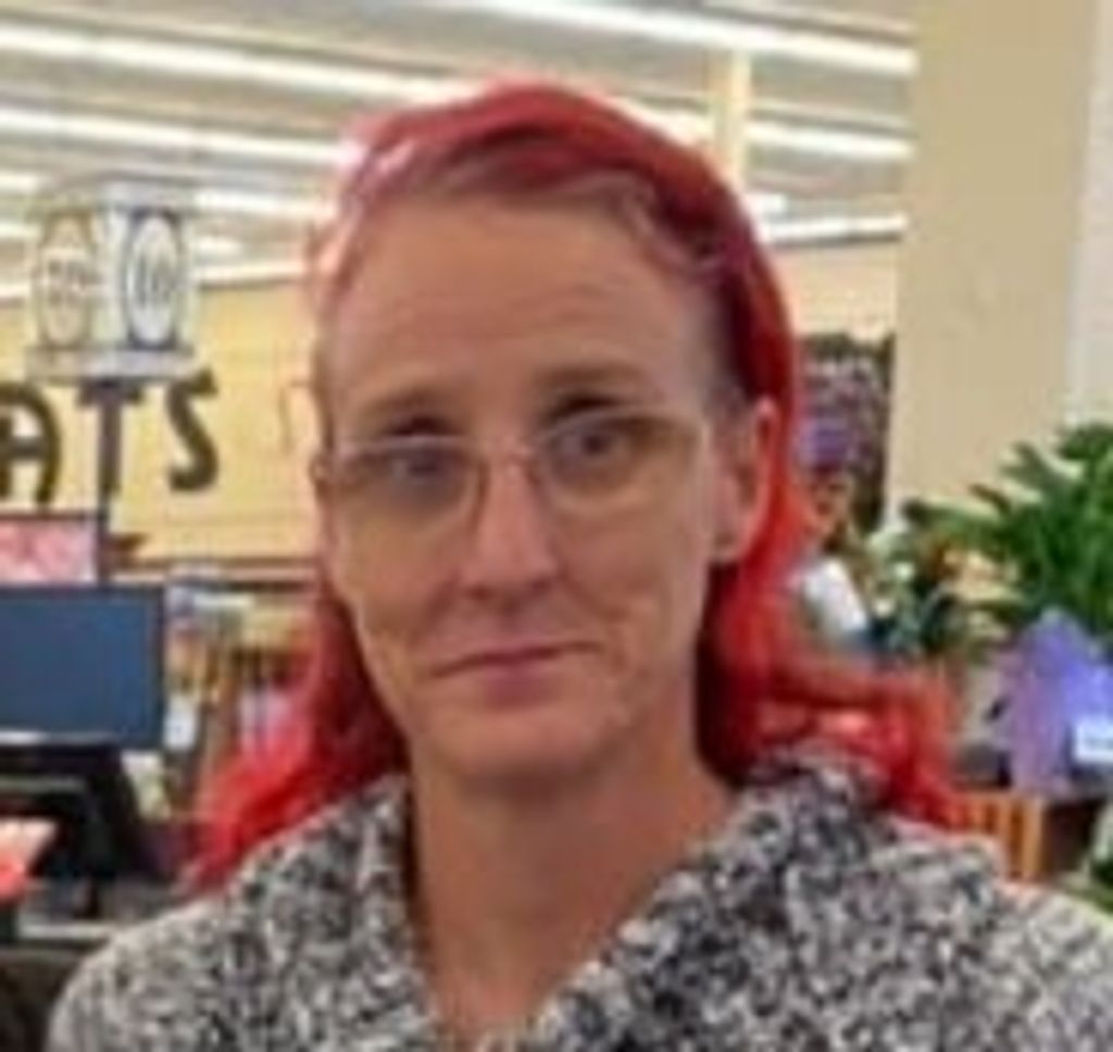 Shari Elizabeth Akins Profile Photo