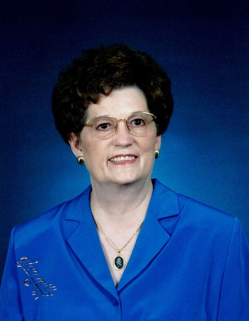 Nobie Muriel (Mills)  Gills