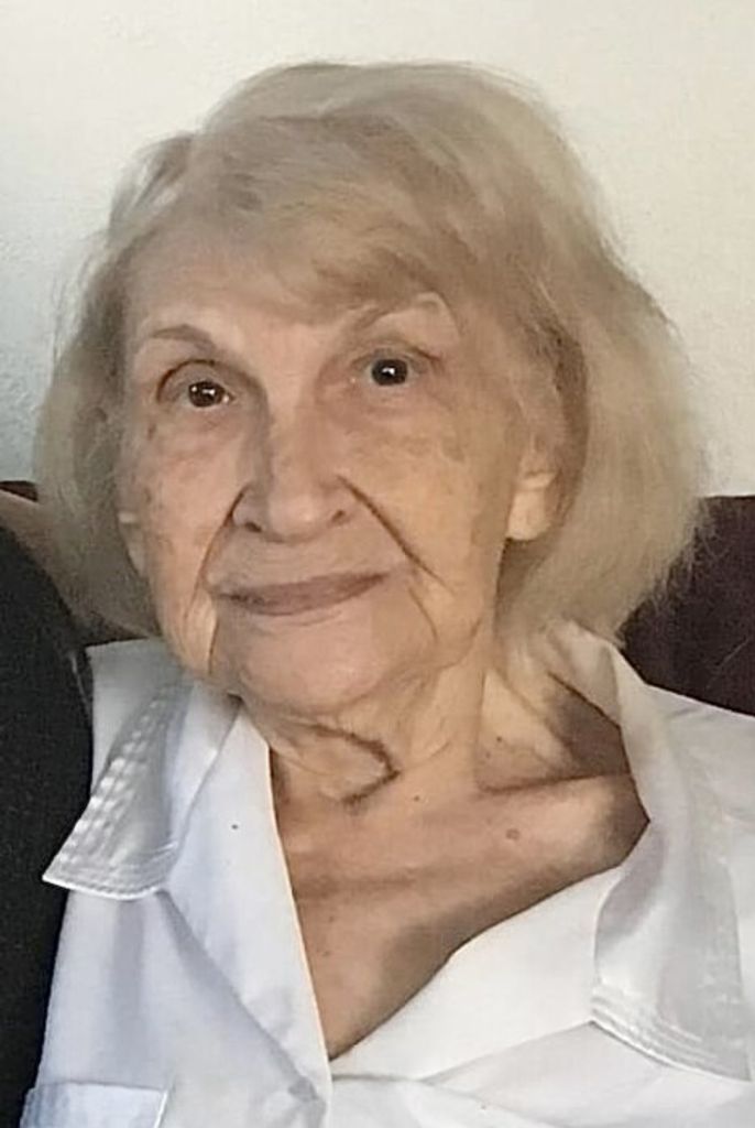Julia (Sewak)  Francowic