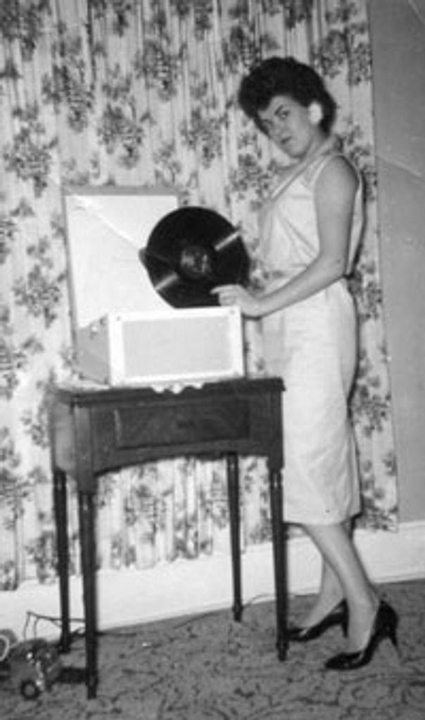 Faye Kathryn (Barney, Ward) Allen