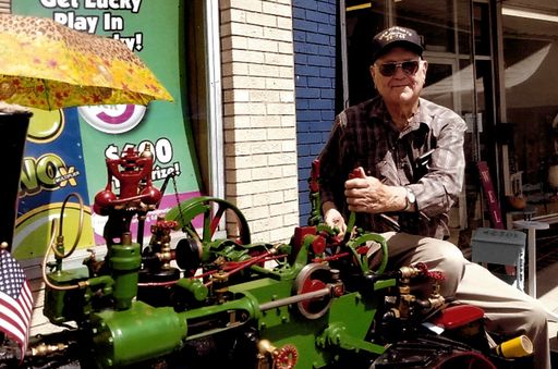 Tom D. East photo gallery thumbnail 86 of 183
