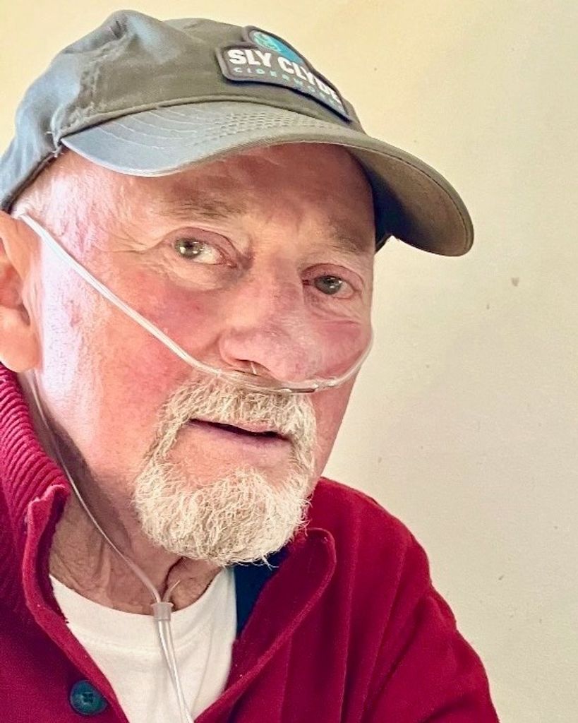 Bruce Edward Fleenor Profile Photo