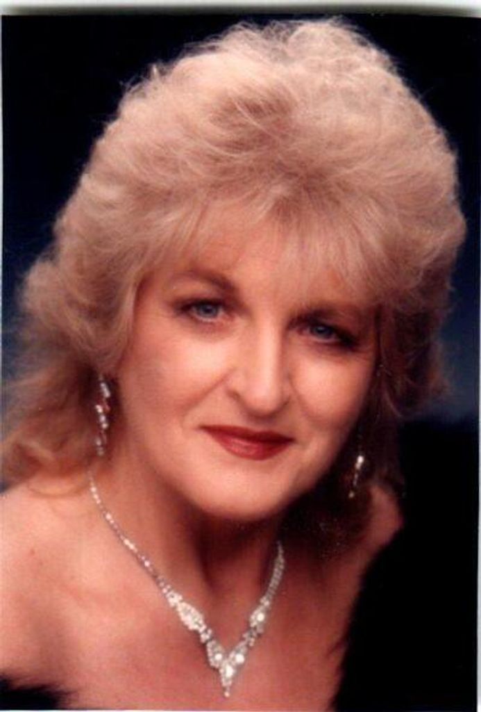 Loretta (Laurie) Soltis