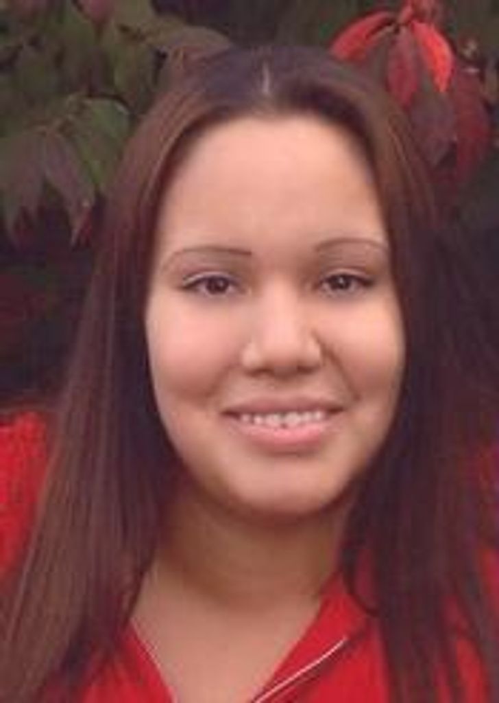 Lindsay Raye Roberts Harrell