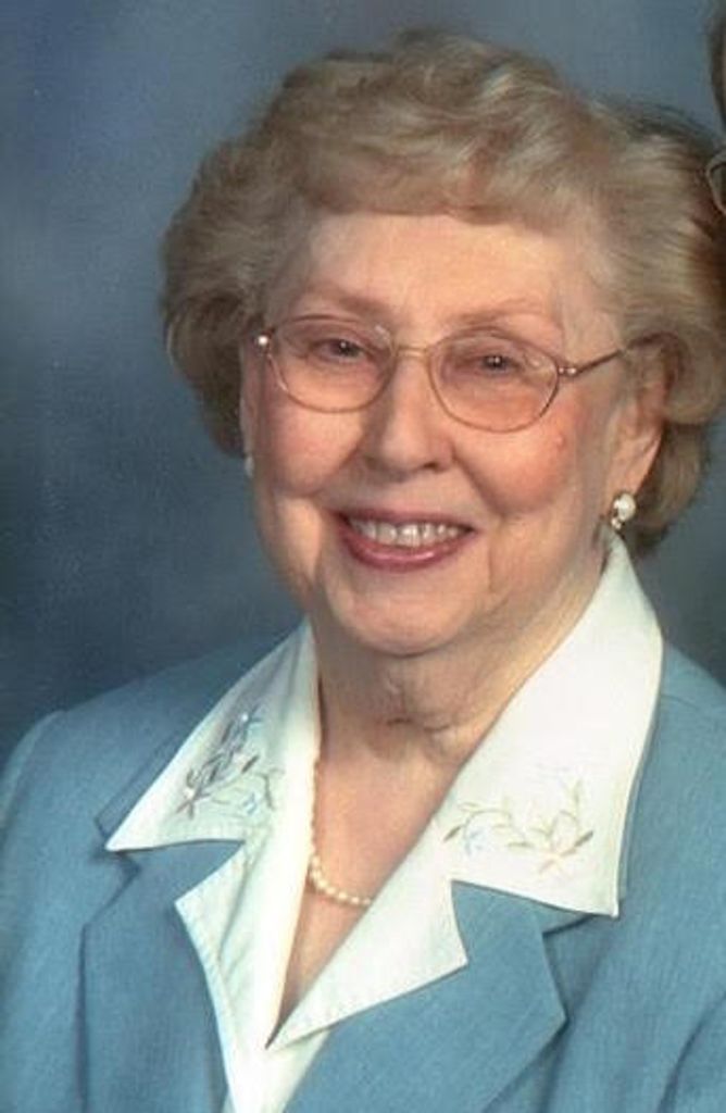 Lela Helm