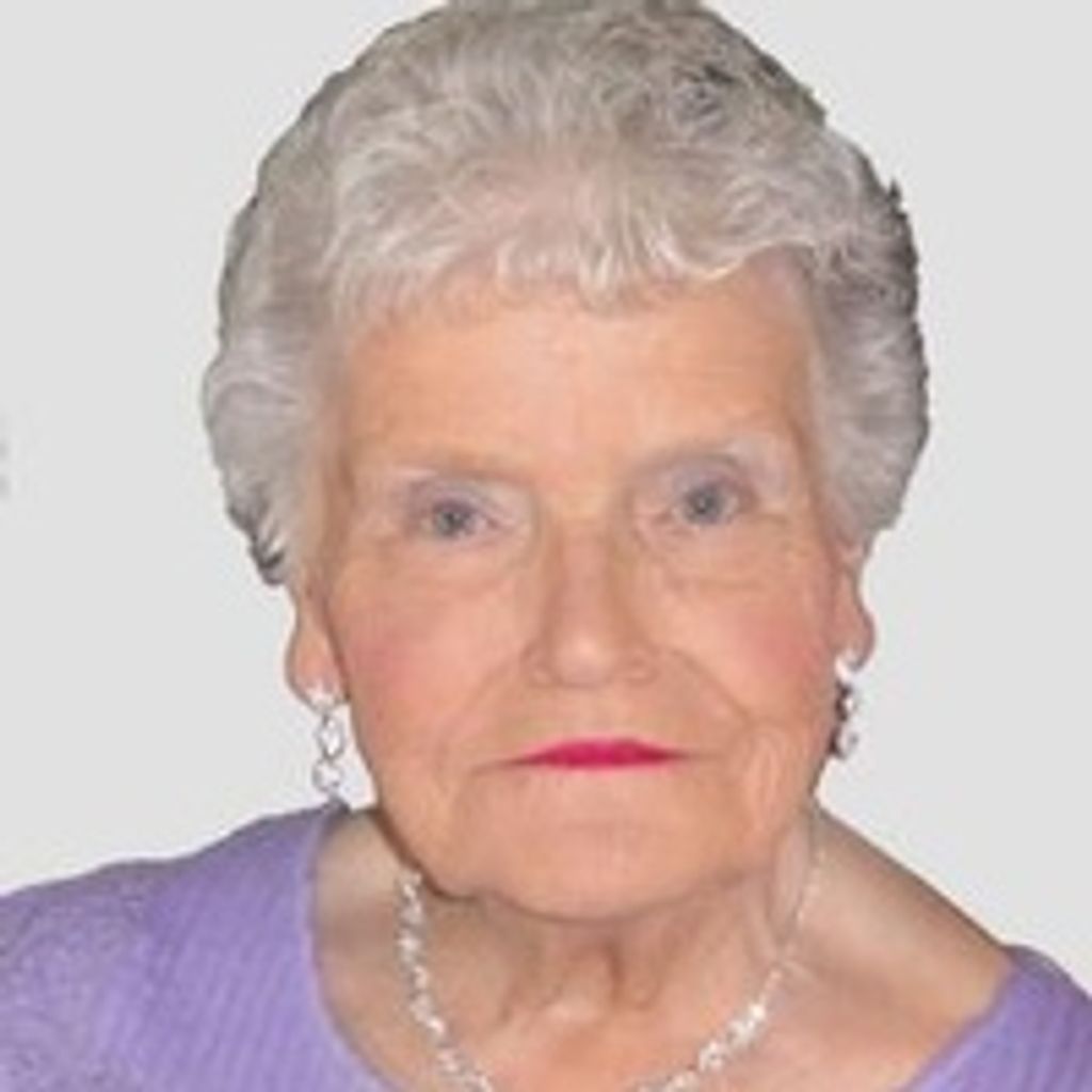 Doris M Geist