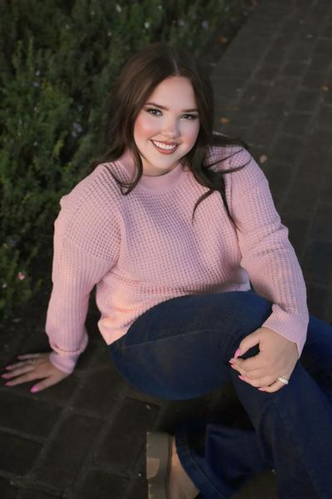 Mackenzie Taylor Ainsworth Profile Photo