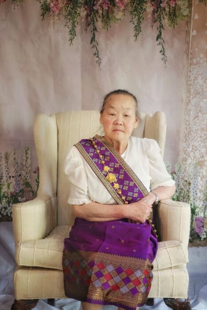Tong Ly