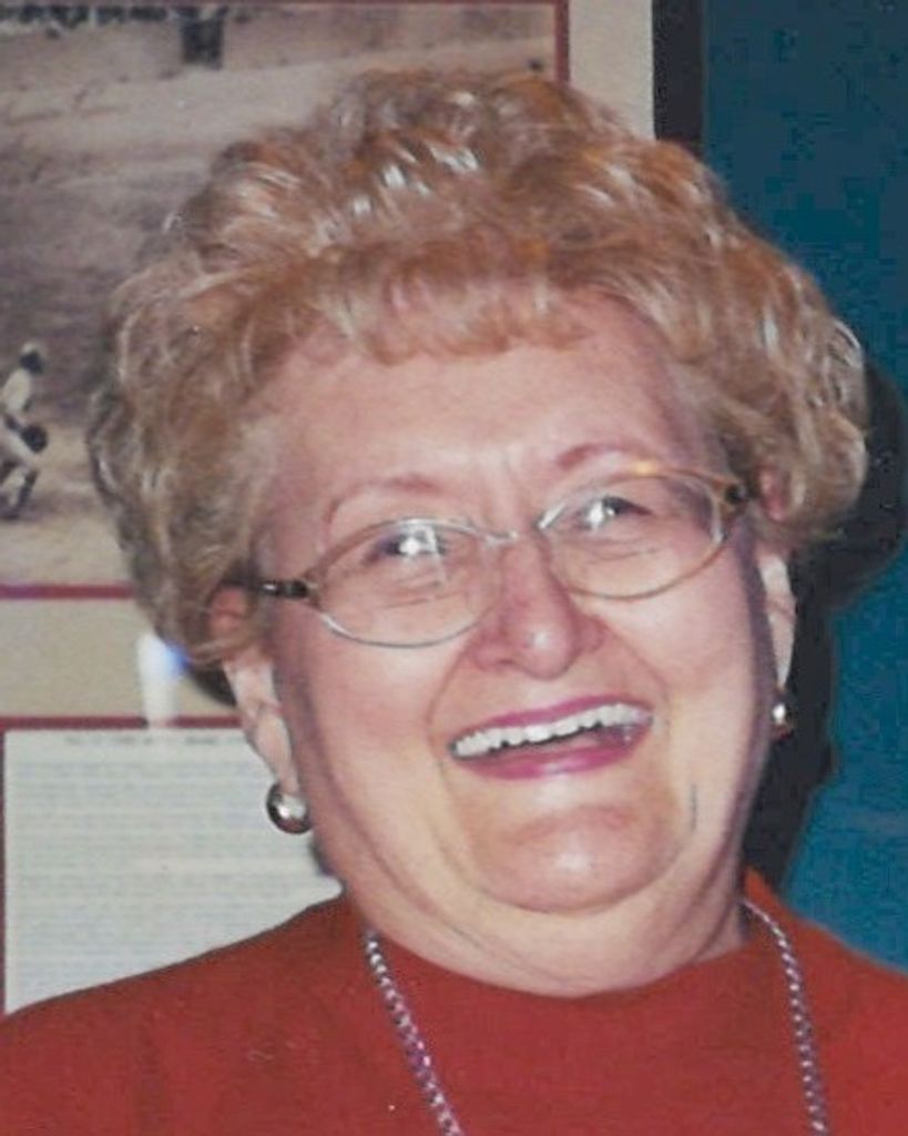 Marilyn J Oberlin