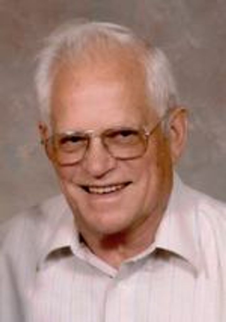 Gene Hildebrandt