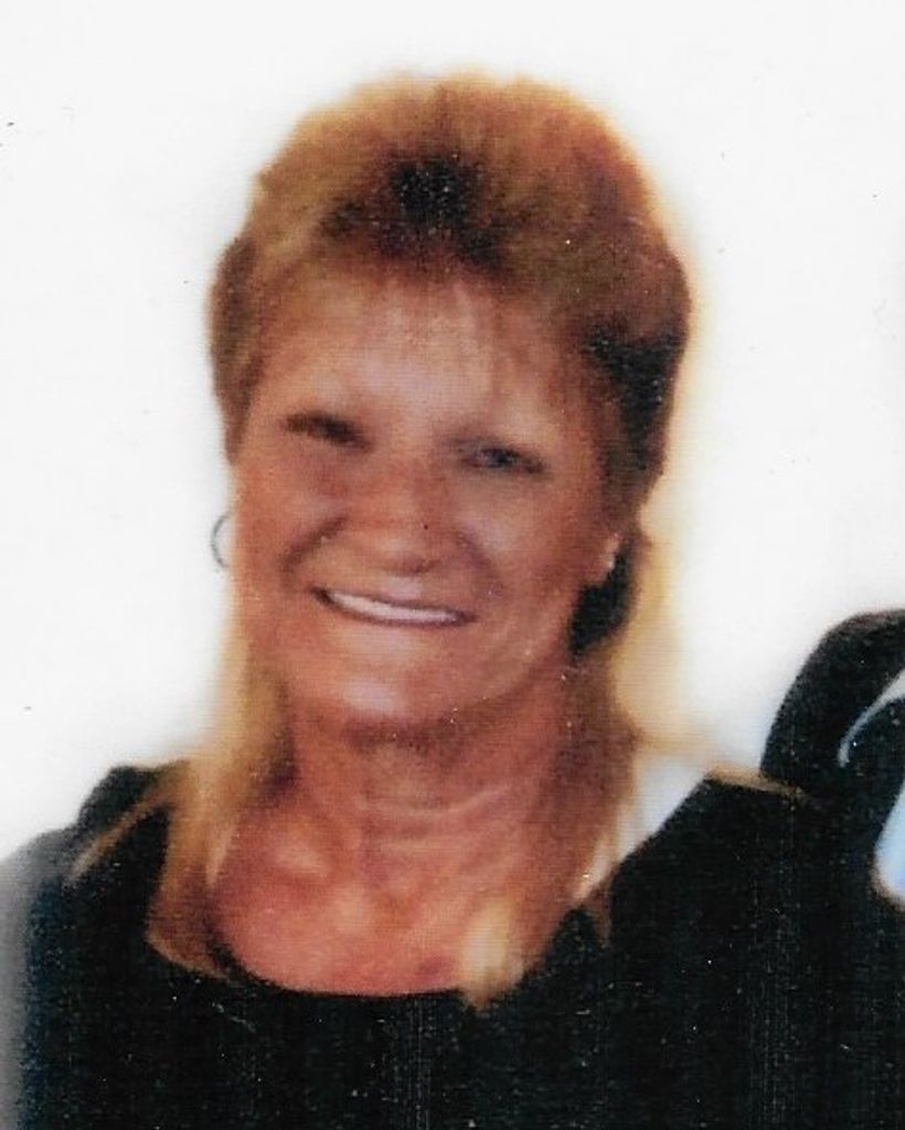 Vickie (Lail)  Bailey
