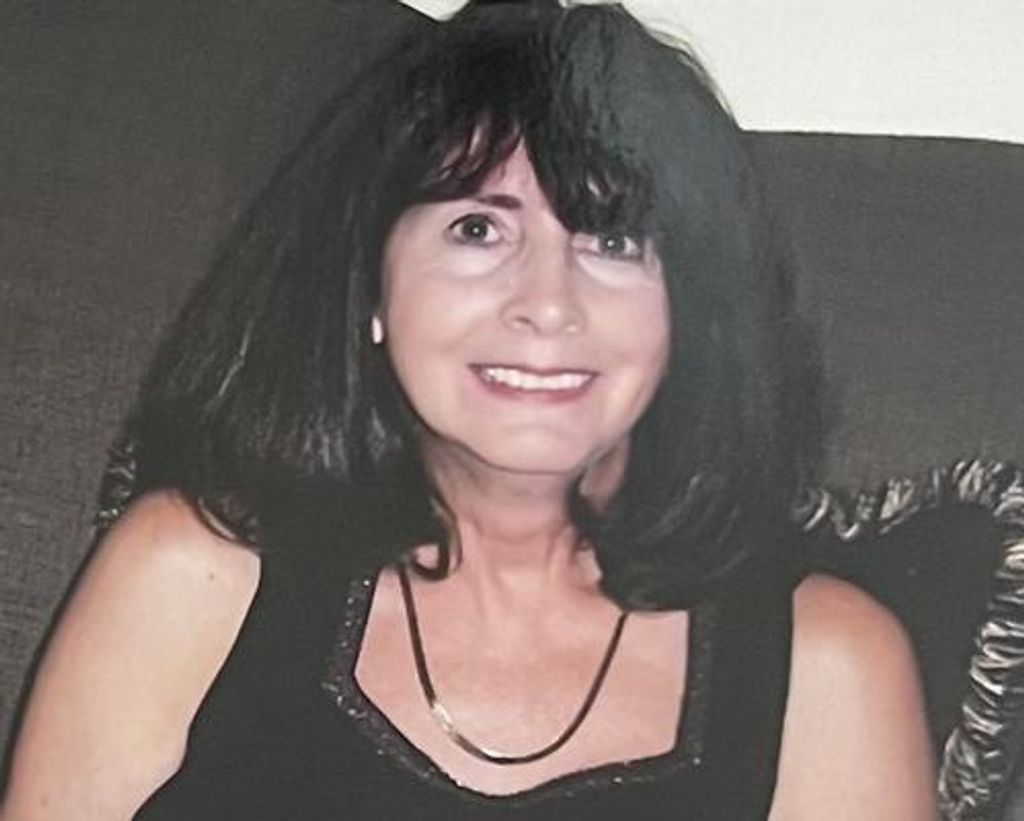 Janet "Lynn" Desalvo Profile Photo