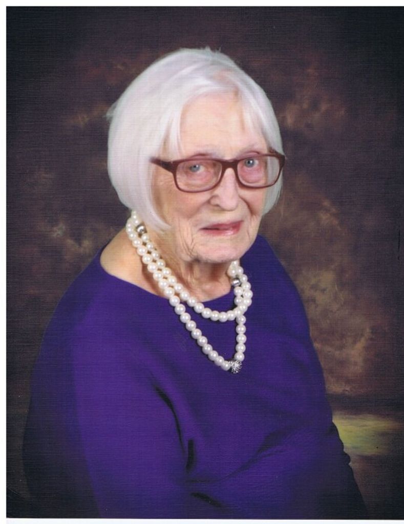 Eva (Short)  Johnston