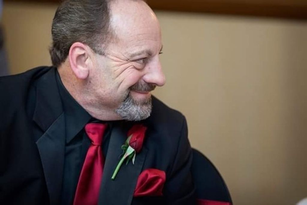 James 'Jimmy' E. Quam, Ii
