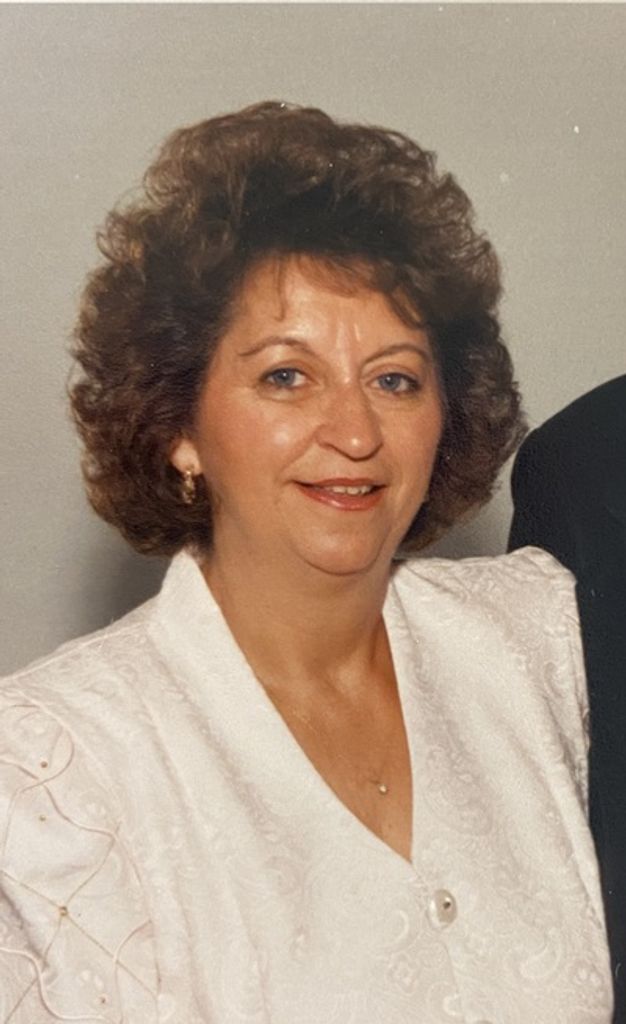 Anna Collins (Nee Lange)