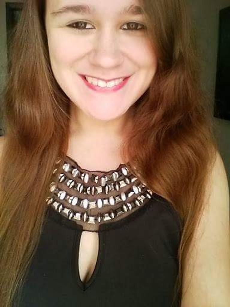 Cassandra Catalina Crumb