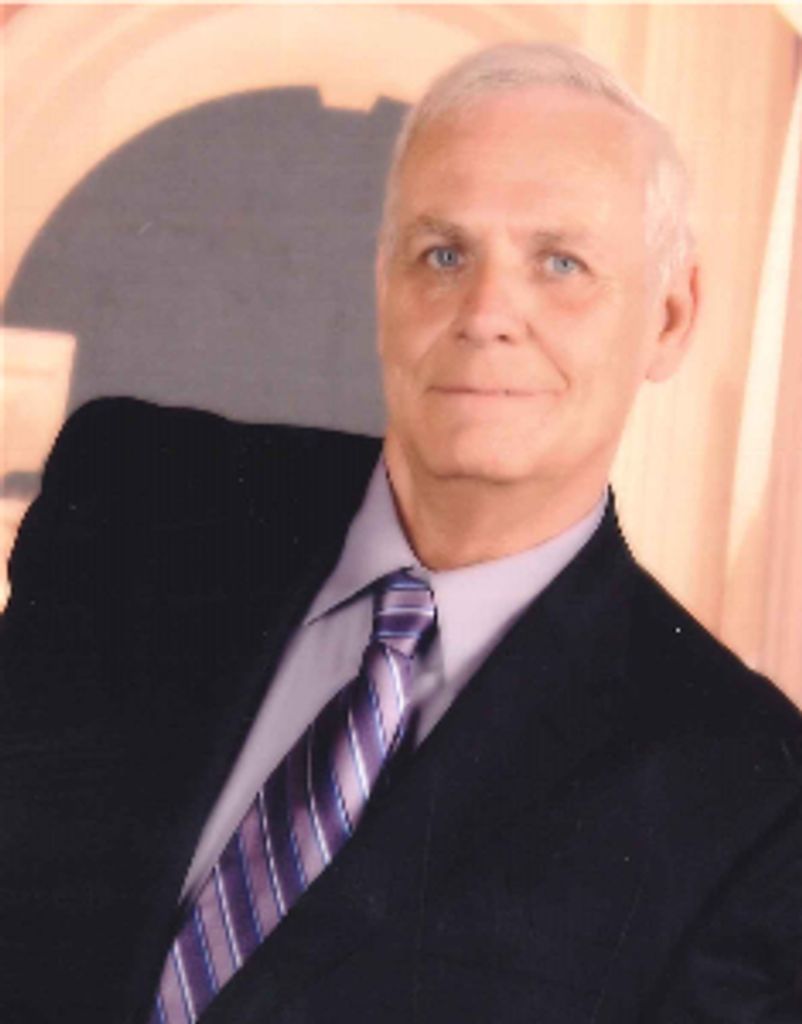 Ronnie Cox Profile Photo