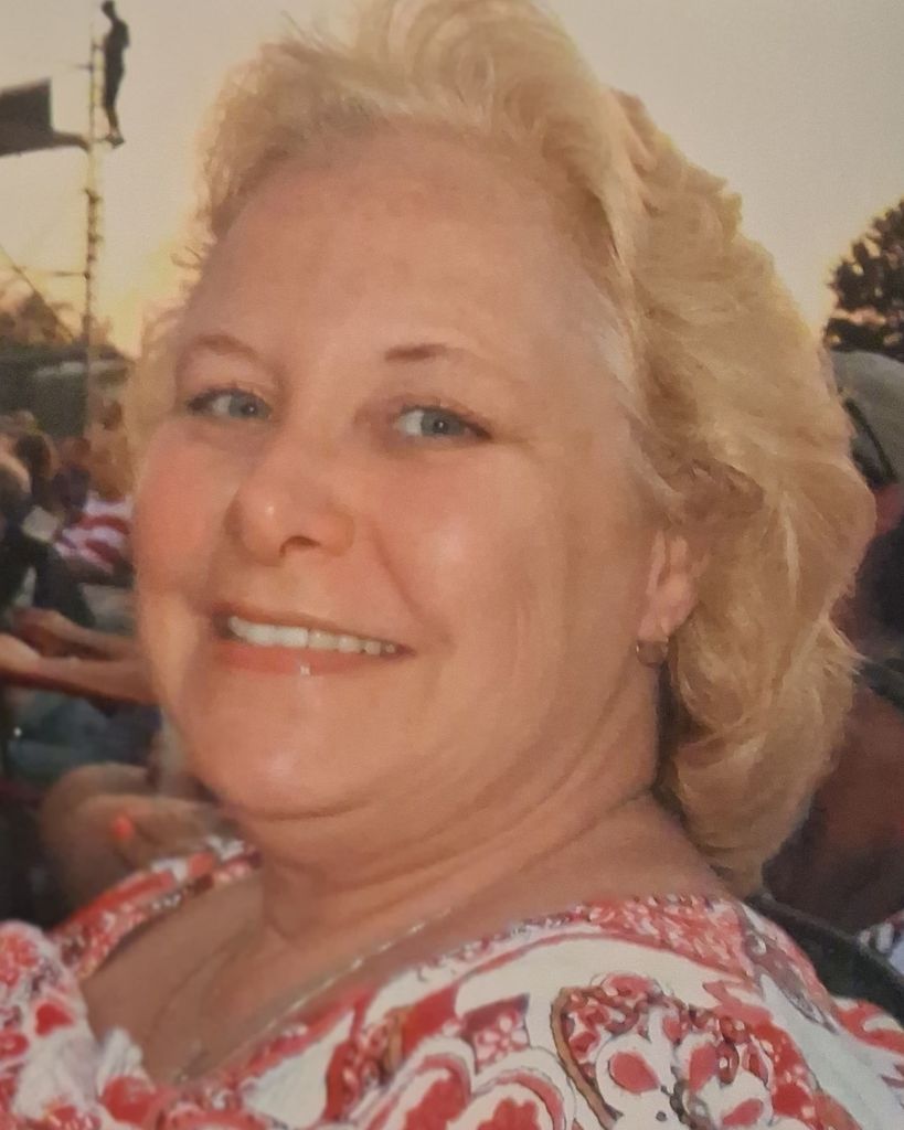 Mary Ellen Staubs-Showalter Profile Photo