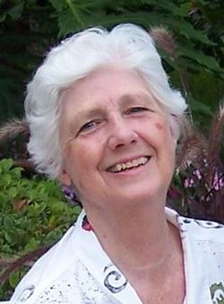 Julianne Brinkley Cooper