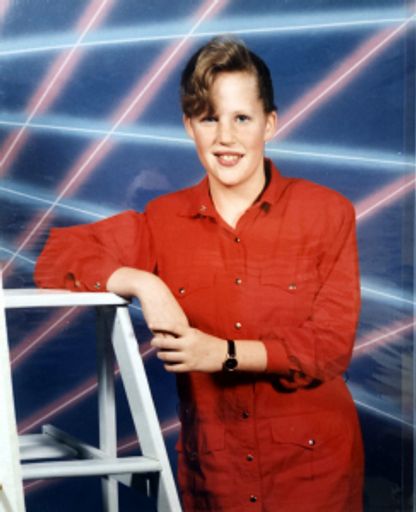 Sarah Leanne Shelton photo gallery thumbnail 22 of 29