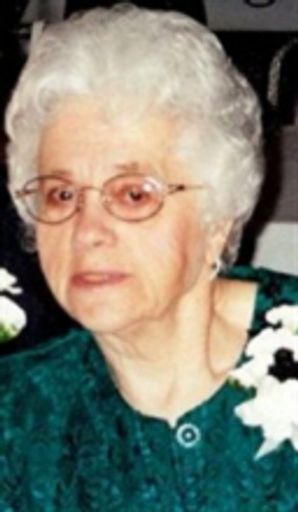 Luella Mae Dykstra Prins photo gallery thumbnail 1 of 2