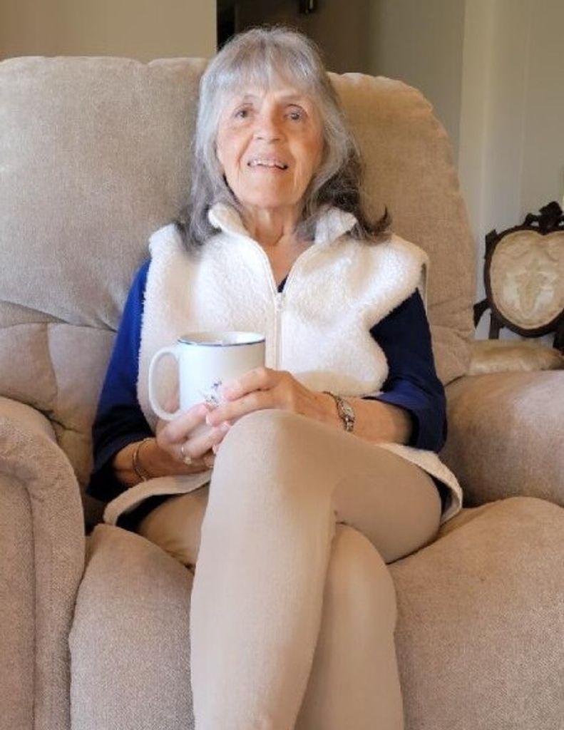 Betty Cheryl (Lawwill)  Senften
