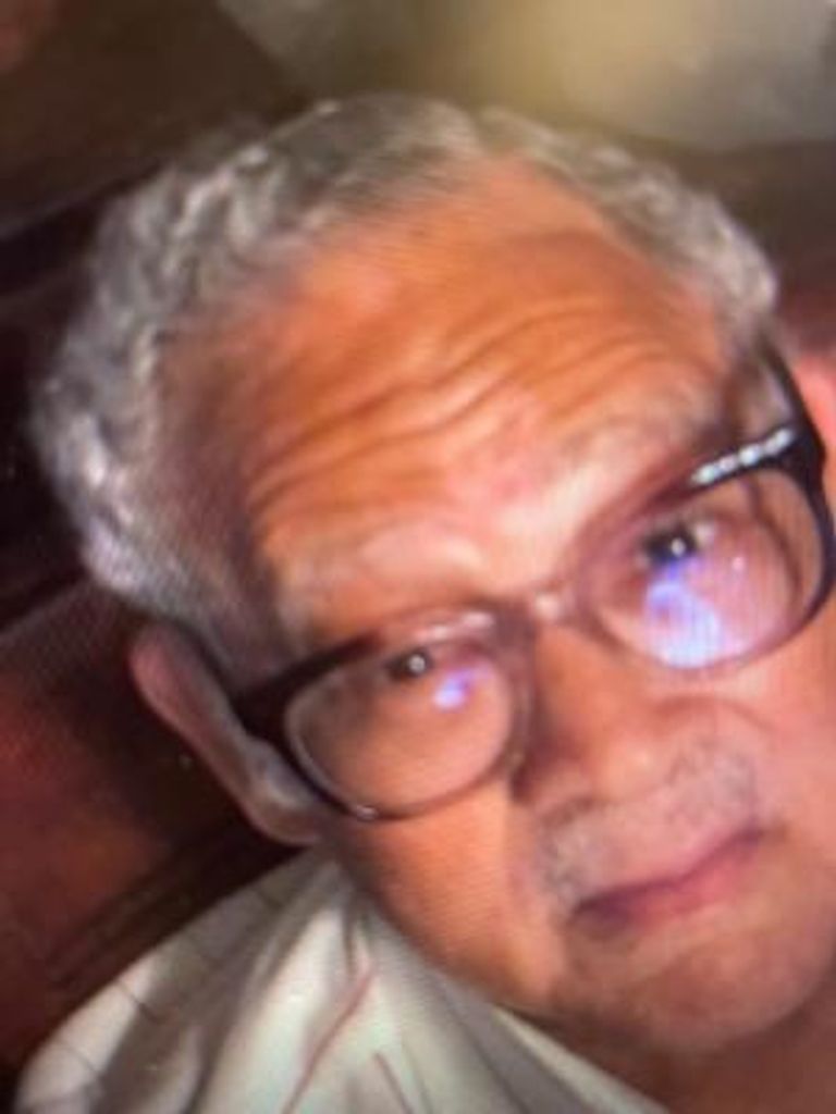 Russell E Dandridge Profile Photo