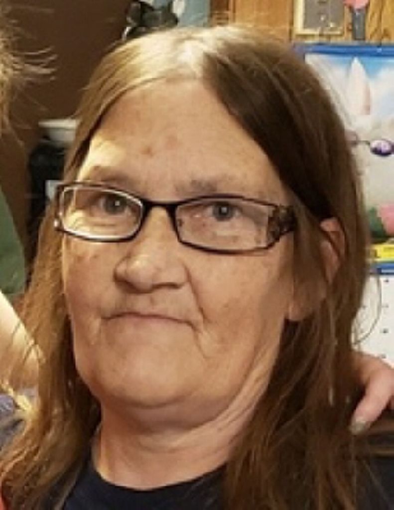 Julia Hobbs Profile Photo