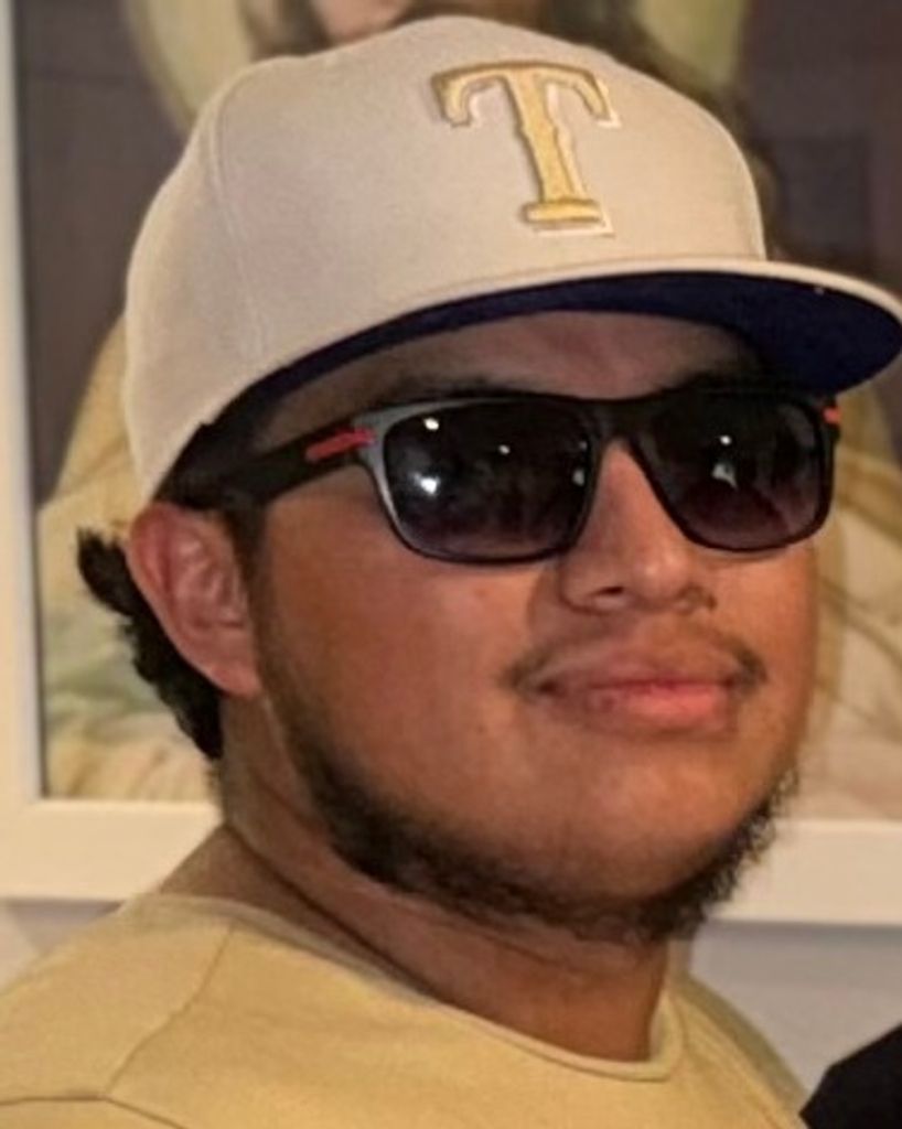 Mario Arturo Diaz, Jr. Profile Photo