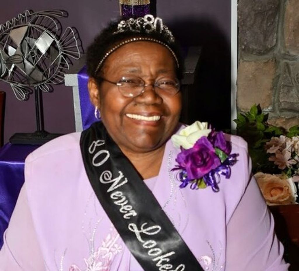 Ella Jo Gross Profile Photo