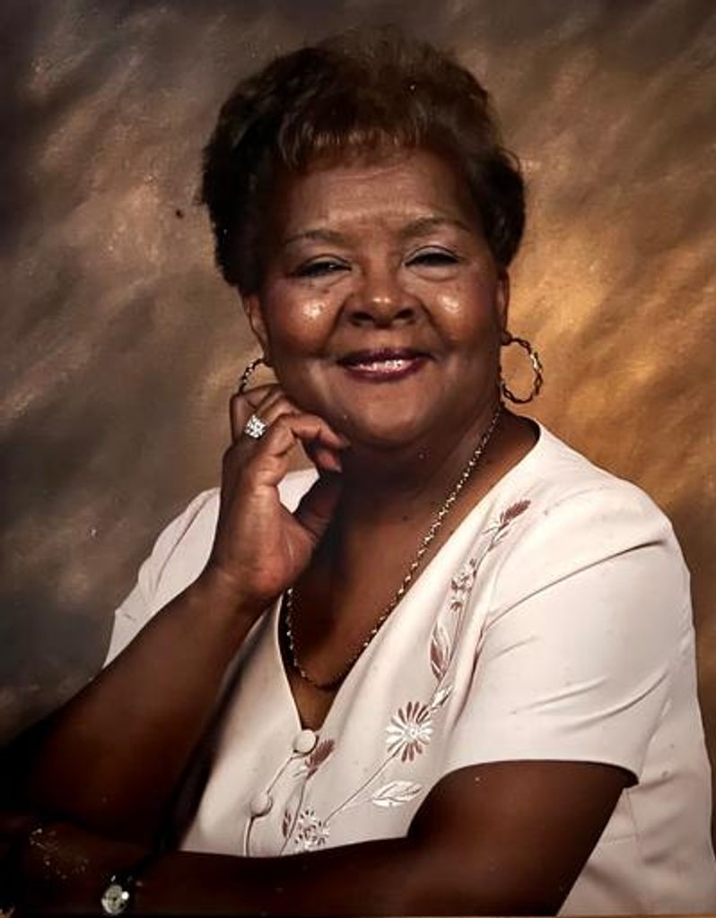 Lena Ledbetter Profile Photo