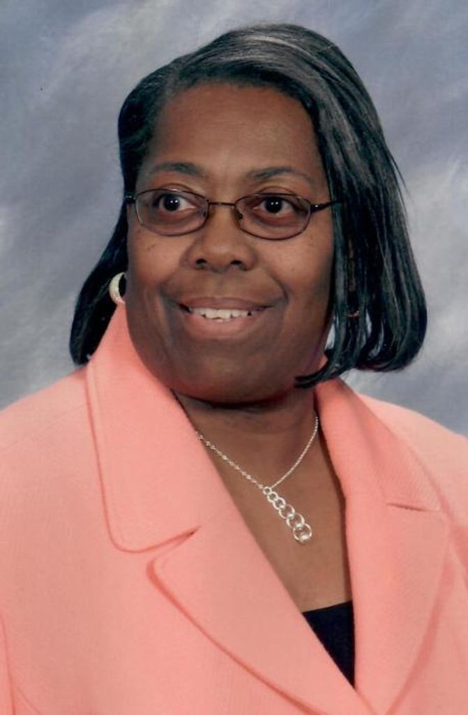 Carolyn Curtis
