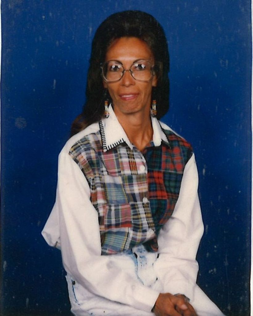 Gloria Teresa Rowley