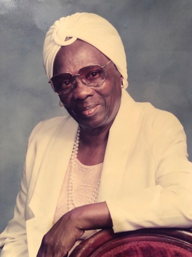 Ms. Mary Wolfe Profile Photo