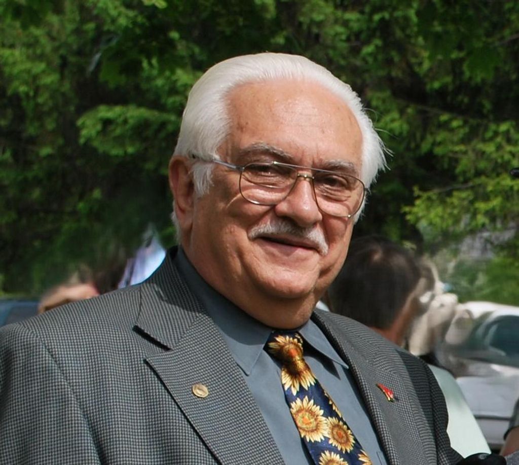 Edward M. Piechowiak