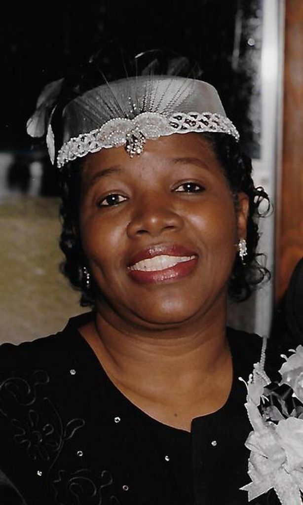 Nola (Connie) Mae Roberts