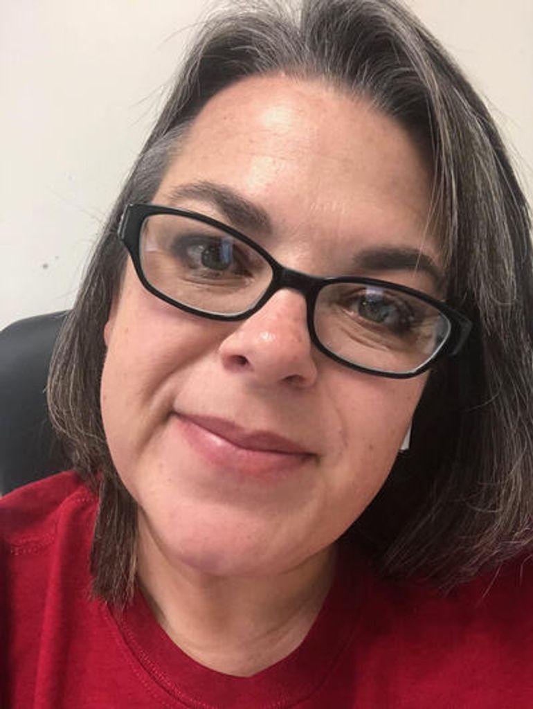 Julie Sagona Guidry Profile Photo
