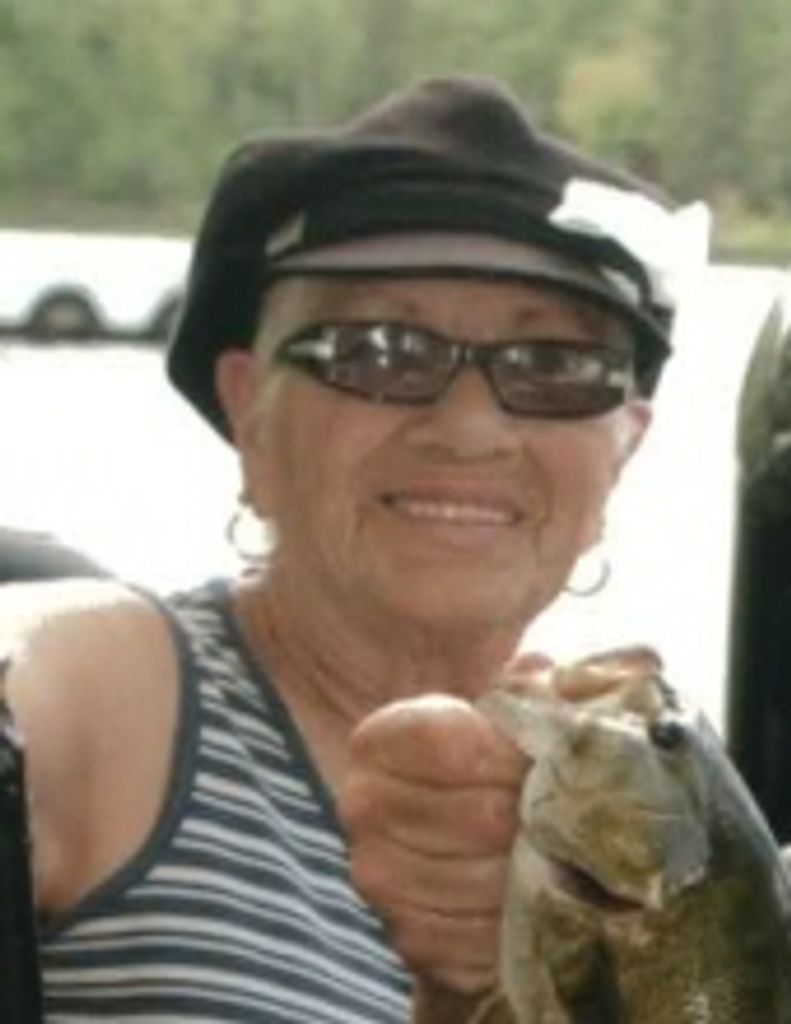 Betty J Reynolds