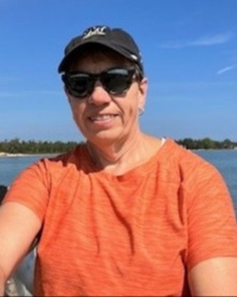 Louise Rose Fox Profile Photo