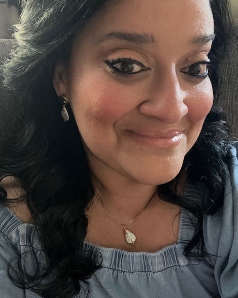 Elizabeth Kristine Cruz