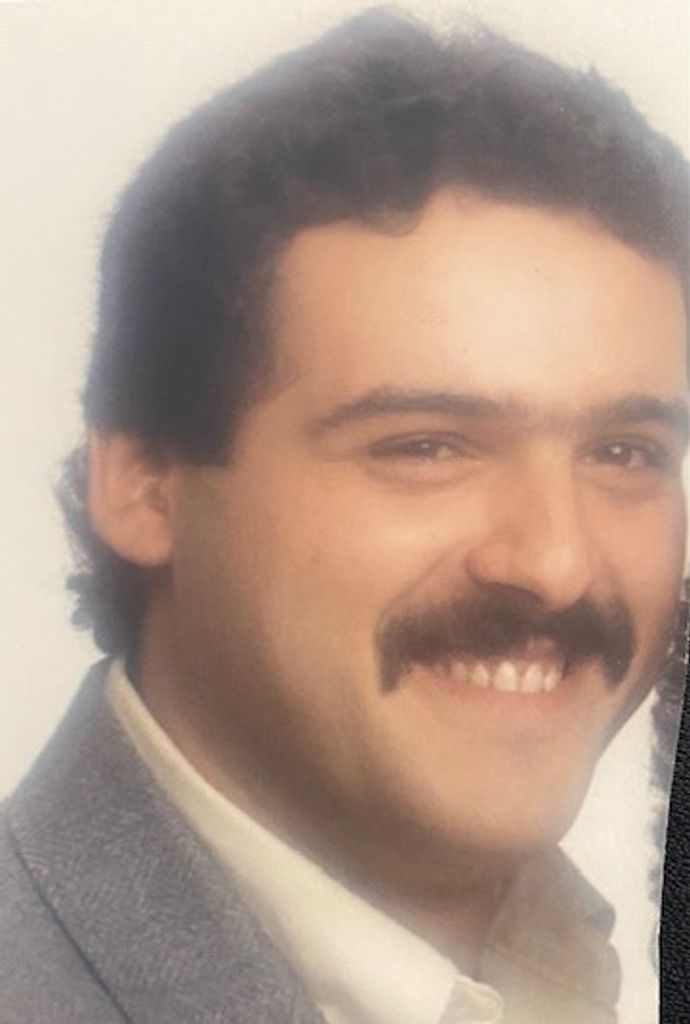 Emanuel L. Resendes Profile Photo