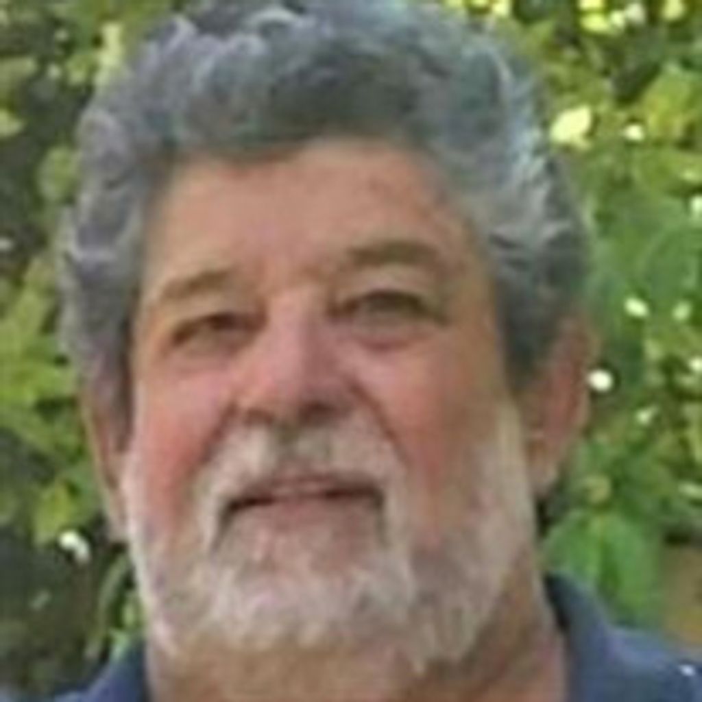 George Louis Santa Cruz