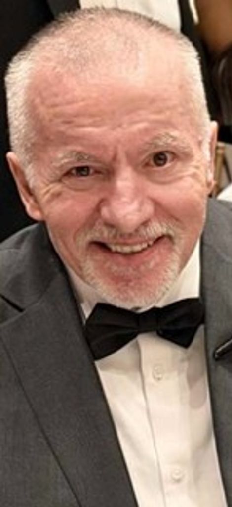 Chris Petropoulos Profile Photo