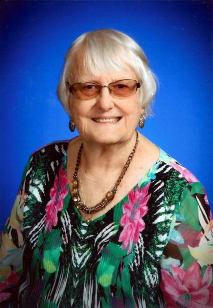 Darlene Belle Holmes