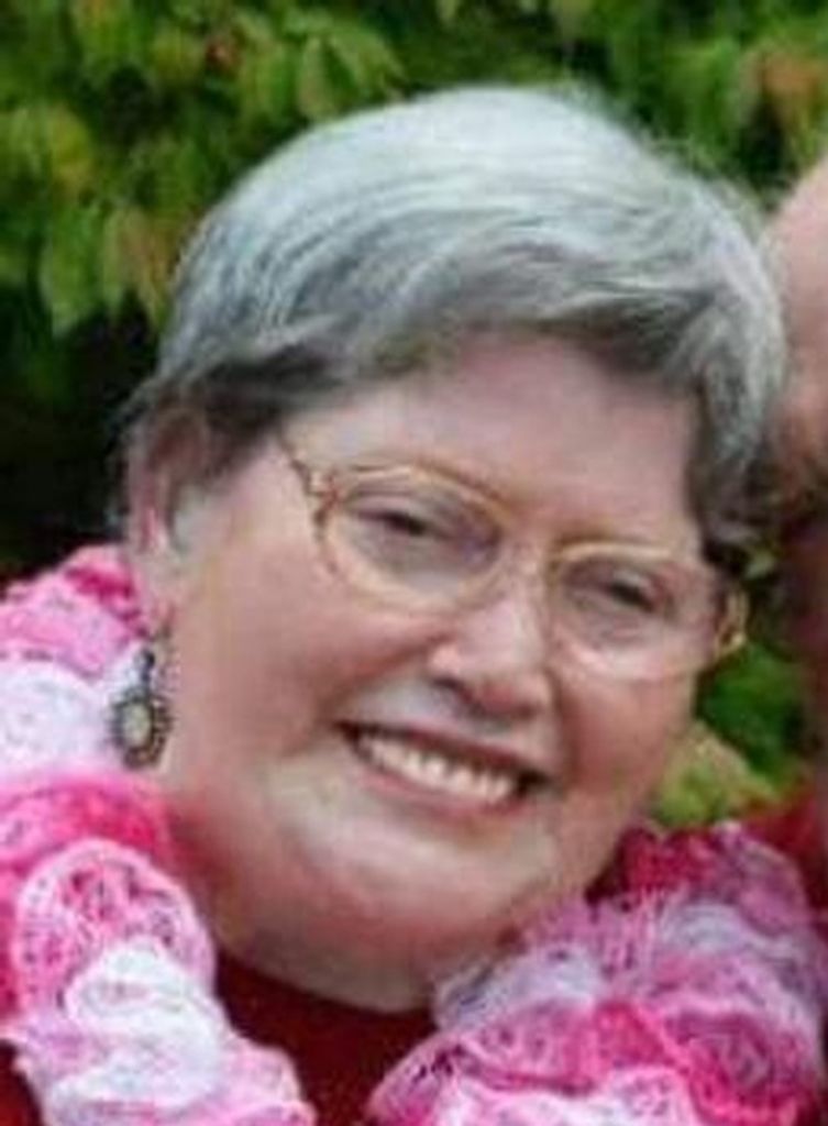 Harolyn Carol Lathrop